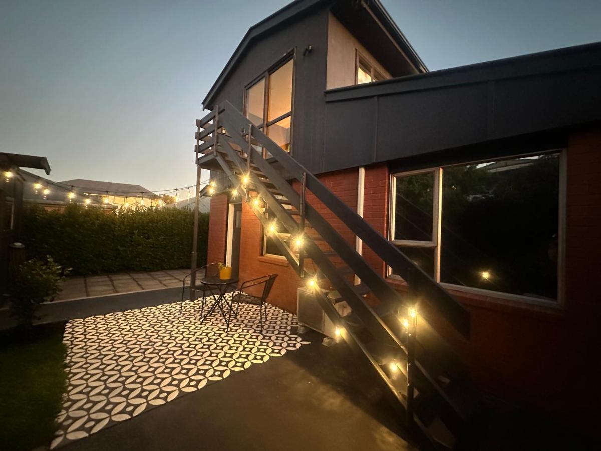 Beckenham Studio On Tree Lined Street كريستتشيرش المظهر الخارجي الصورة